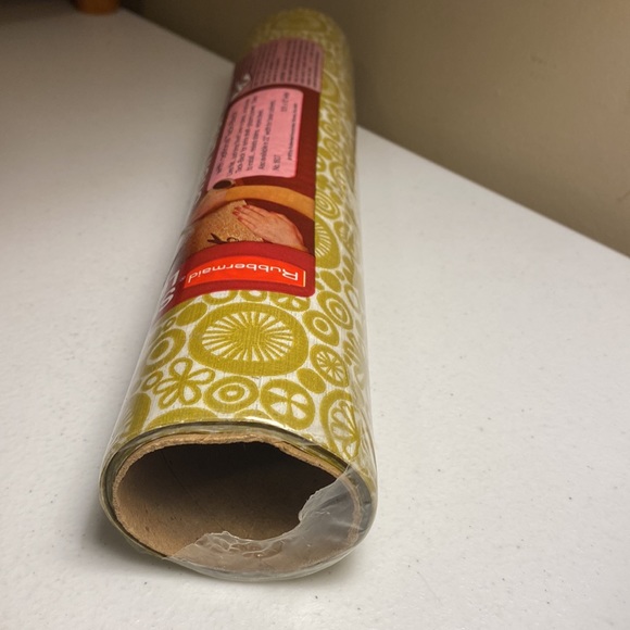 Vintage Rubbermaid Shelf Liner - Picture 7 of 10